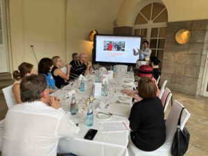 Unternehmergruppe beim Business Talk Bad Nauheim. Dinner im Dolce; Foto: Conny Gärtner