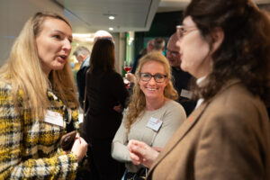 Daniela Mehner; Patricia Fröhlich; Foto: Andreas Wetzel