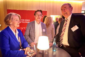 Malu Schäfer, Benjamin Betschel, Dr. Jürgen Nehler; Foto: Dietrich Skrock