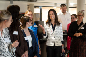 Carine Landau, Susanne Albers; Foto: Andreas Wetzel