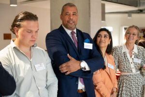 Jonas Klingenburg, Eric Kleinheinz, Alize Karaca, Christine Backhaus; Foto: Andreas Wetzel