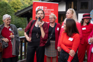 Marlies Gärtner, Marion Kuchenny, Edda Vogt, Melanie Kleine, Nikoletta Mayer, Martina Garg; Foto: Andreas Wetzel
