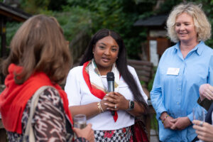 Harmonie Essome, Alexandra Schulz; Foto: Andreas Wetzel