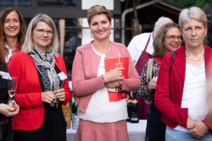 Heike Meinhardt, Lilli Rohde, Maike Benner, Cordula Jäger, Dr. Corinne Böckstiegel; Foto: Andreas Wetzel