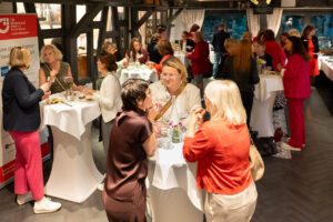 Netzwerken; Foto: Andreas Wetzel