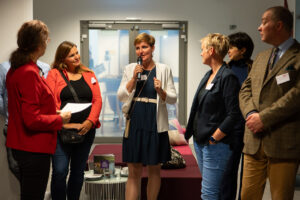 Jennifer Wegner, Maike Benner, Baddý Breidert, Jessica Köhler, Jean-Jacques Viau; Foto: Andreas Wetzel