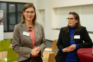 Maren Forner, Sandra Heep; Foto: Andreas Wetzel