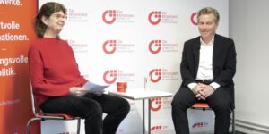 Foto: Cornelia Gärtner und M&A-Berater mit Bernhard Kluge von Covendit