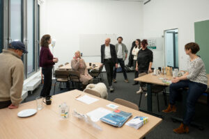 Conny Gärtner, Melanie Reitz, Thomas Reitz, Alexander Husenbeth, Arrate Bello, Birgit Seeger, Meike Trommer; Foto: Andreas Wetzel